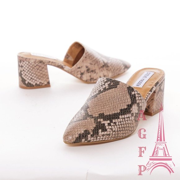 Steve Madden Shoes - Steve Madden blush Bishop snakeskin slip on mules